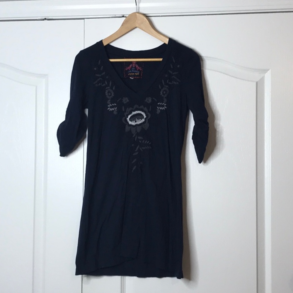 JWLA/Johnny Was Navy Cotton Floral Emb Tunic